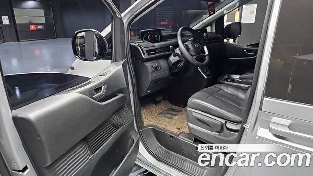 Hyundai Staria HEV 1.6 Cargo 5-Seater Modern 2025 — фото 11