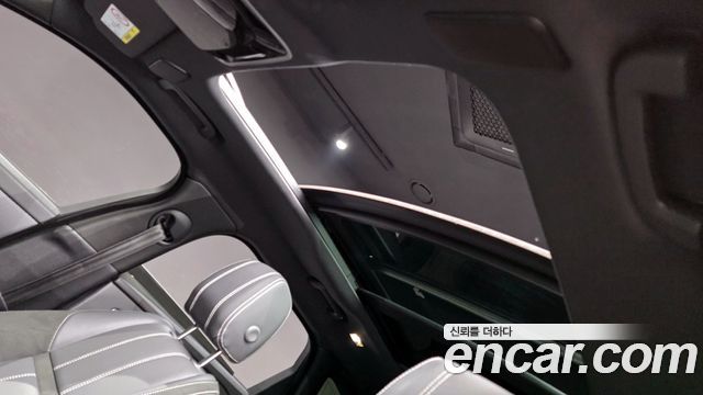 Land Rover Range Rover Velar 3.0 P400 R-Dynamic SE 2021 — фото 19