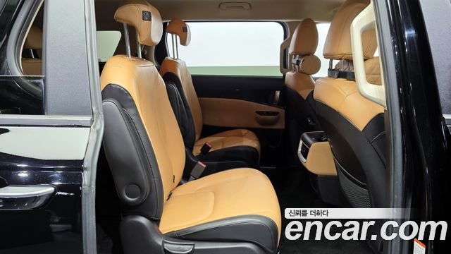 Kia Carnival (IV) Diesel 9-Seater Prestige 2021 — фото 12
