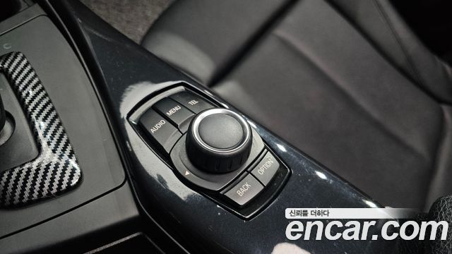 BMW 1 Series (F20) 118d Sport 5Door 2015 — фото 21