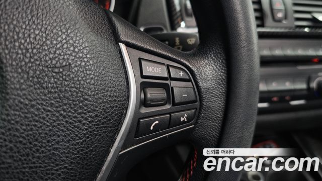 BMW 1 Series (F20) 118d Sport 5Door 2015 — фото 24