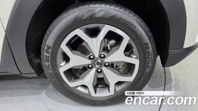 KG Mobility (SsangYong) Torres Gasoline 1.5 4WD T7 2024 — фото 5