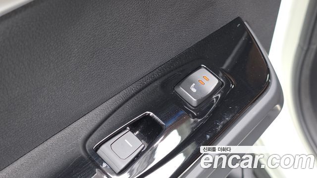 KG Mobility (SsangYong) Torres Gasoline 1.5 4WD T7 2024 — фото 18