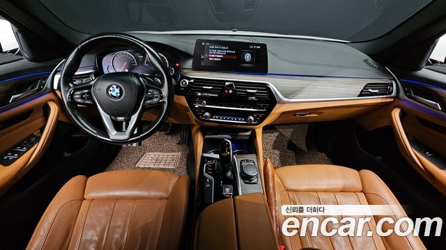 BMW 5 Series (G30) 520d xDrive M Sport Package Plus 2017 — фото 7