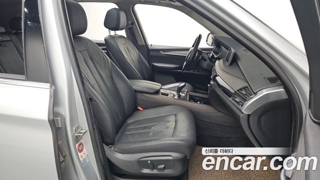 BMW X5 (F15) xDrive 30d 2017 — фото 11
