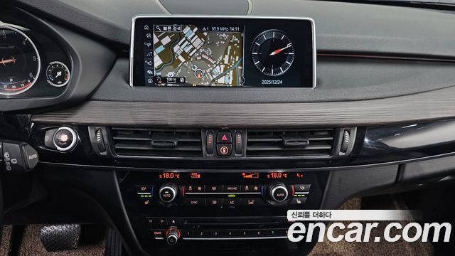 BMW X5 (F15) xDrive 30d 2017 — фото 14