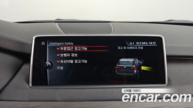 BMW X5 (F15) xDrive 30d 2017 — фото 16