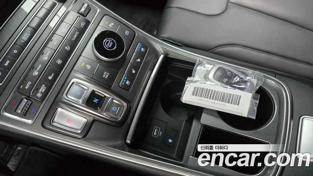 Hyundai Santa Fe HEV 1.6 2WD Exclusive 2022 — фото 9