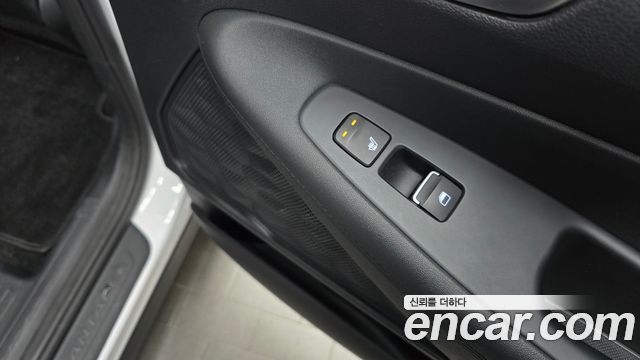 Hyundai Santa Fe HEV 1.6 2WD Exclusive 2022 — фото 19