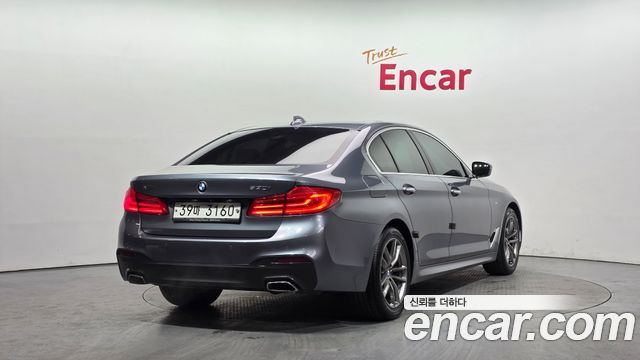 BMW 5 Series (G30) 530i xDrive M Sport Package 2018 — фото 2