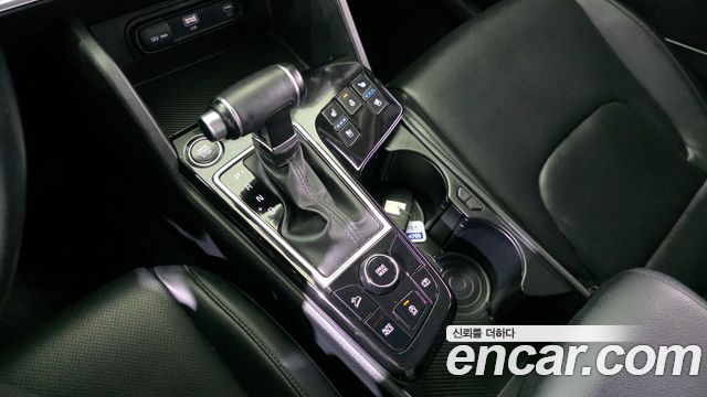 Kia Sportage (V) Diesel 2.0 2WD Prestige 2022 — фото 9