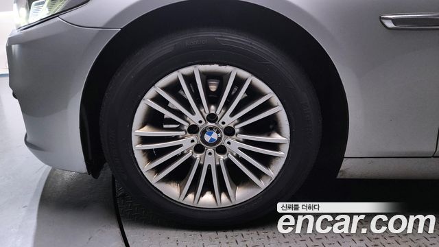 BMW 5 Series (F10) 520d xDrive 2014 — фото 5