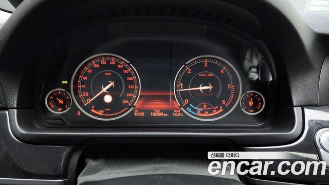 BMW 5 Series (F10) 520d xDrive 2014 — фото 8