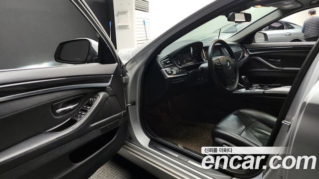 BMW 5 Series (F10) 520d xDrive 2014 — фото 10