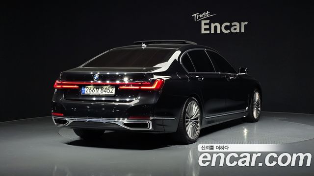 BMW 7 Series (G11) 745Le iPerformance Design Pure Excellence 2021 — фото 2
