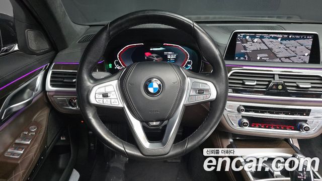 BMW 7 Series (G11) 745Le iPerformance Design Pure Excellence 2021 — фото 17