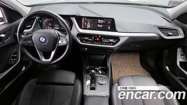 BMW 1 Series (F40) 118d Joy 2021 — фото 7