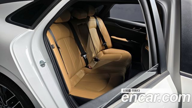 Kia K5 (III) 1.6 Turbo Prestige 2021 — фото 16