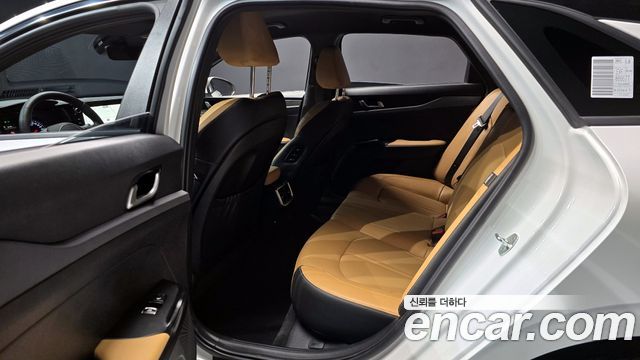 Kia K5 (III) 1.6 Turbo Prestige 2021 — фото 17