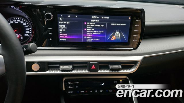 Kia K5 (III) 1.6 Turbo Prestige 2021 — фото 21