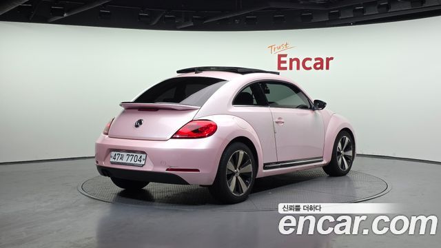 Volkswagen Beetle 2.0 TDI Premium 3rd 2013 — фото 2