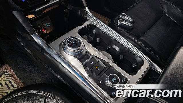 Ford Explorer (VI) 3.0 PHEV 2021 — фото 9