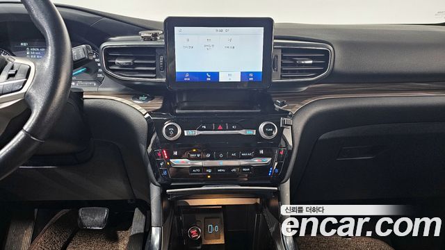 Ford Explorer (VI) 3.0 PHEV 2021 — фото 15