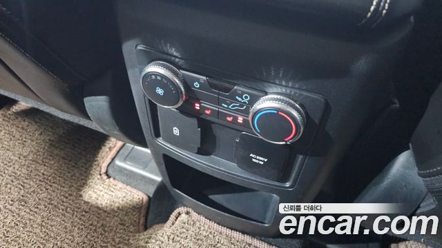 Ford Explorer (VI) 3.0 PHEV 2021 — фото 18