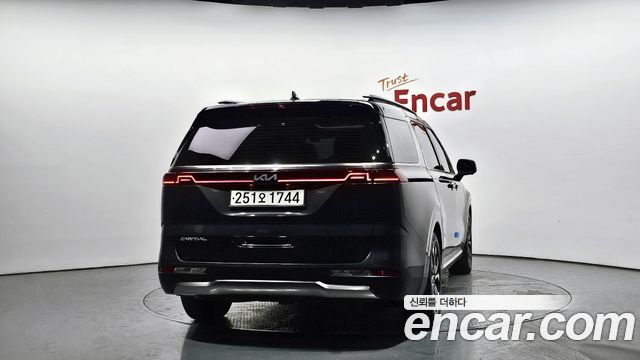 Kia Carnival (IV) Diesel 7-Seater Signature 2023 — фото 4