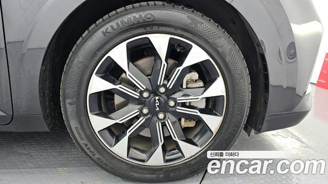Kia Carnival (IV) Diesel 7-Seater Signature 2023 — фото 5