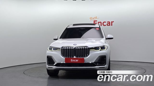 BMW X7 (G07) xDrive 40i Design Pure Excellence 6-Seater 2021 — фото 3