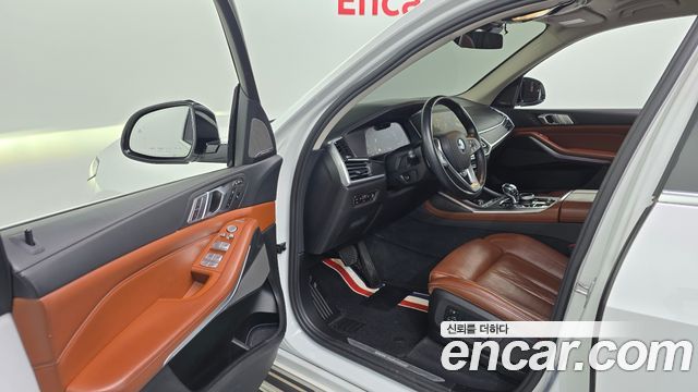 BMW X7 (G07) xDrive 40i Design Pure Excellence 6-Seater 2021 — фото 10