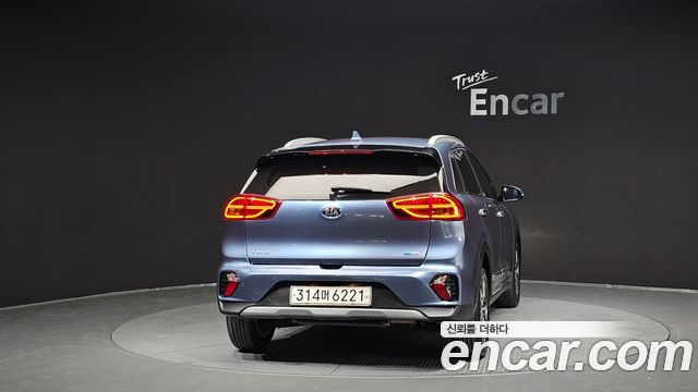 Kia Niro 1.6 HEV Prestige 2021 — фото 4