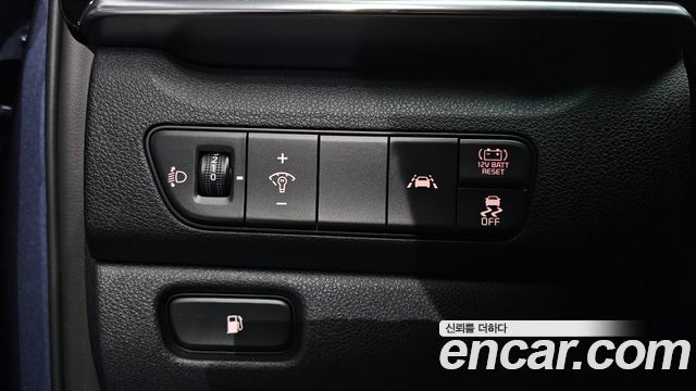 Kia Niro 1.6 HEV Prestige 2021 — фото 14