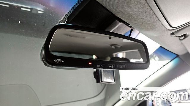 Kia Niro 1.6 HEV Prestige 2021 — фото 19