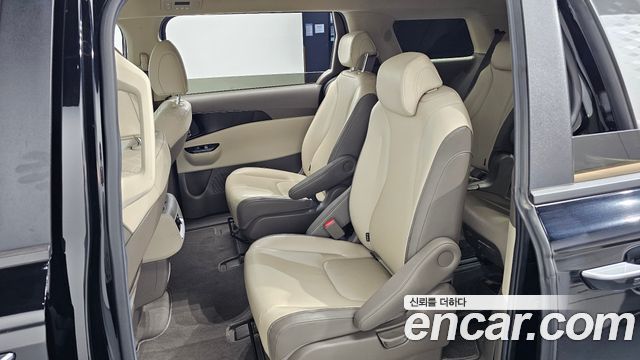 Kia Carnival (IV) Diesel 9-Seater Prestige 2021 — фото 12