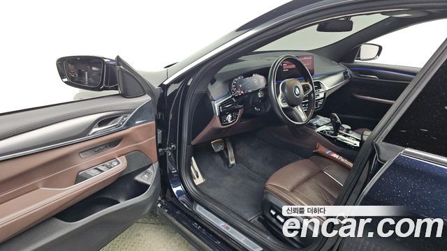 BMW 6 Series GT (G32) 620d M Sport 2023 — фото 10