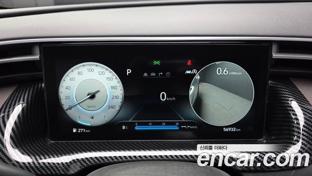 Hyundai Tucson (NX4) Gasoline 1.6 Turbo 4WD Inspiration 2022 — фото 8
