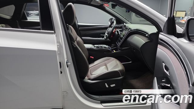 Hyundai Tucson (NX4) Gasoline 1.6 Turbo 4WD Inspiration 2022 — фото 11