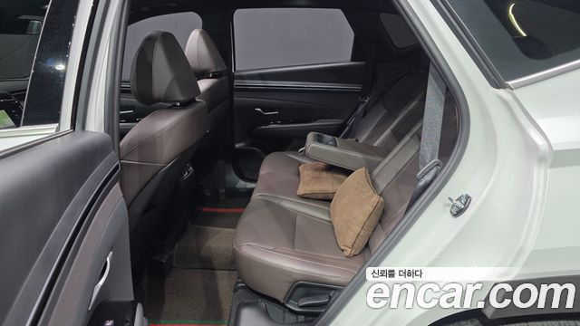 Hyundai Tucson (NX4) Gasoline 1.6 Turbo 4WD Inspiration 2022 — фото 12