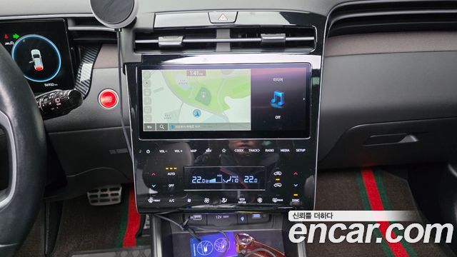 Hyundai Tucson (NX4) Gasoline 1.6 Turbo 4WD Inspiration 2022 — фото 14
