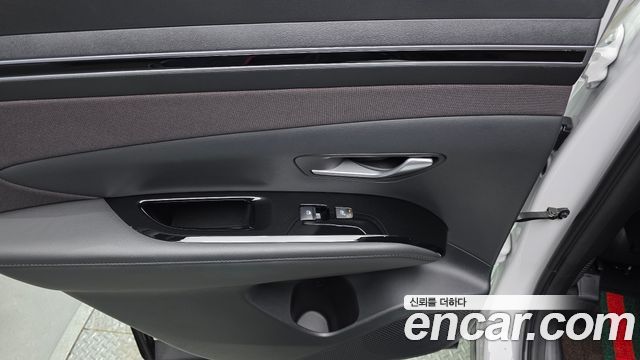 Hyundai Tucson (NX4) Gasoline 1.6 Turbo 4WD Inspiration 2022 — фото 18