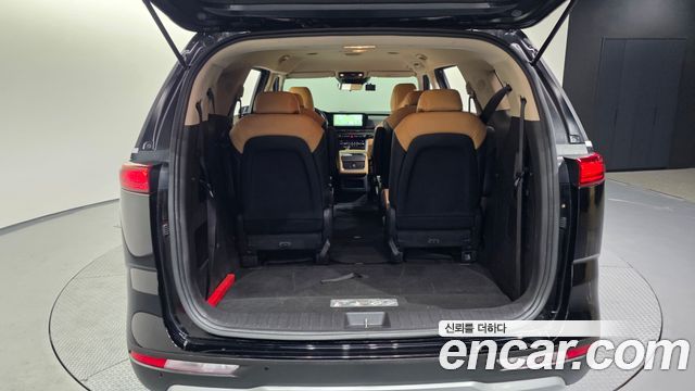 Kia Carnival (IV) Diesel 9-Seater Prestige 2023 — фото 20