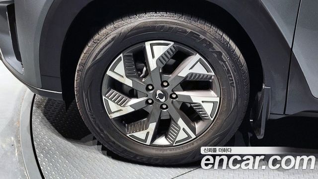 KG Mobility (SsangYong) Torres EVX E7 2024 — фото 5