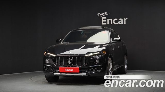 Maserati Levante 3.0 S AWD GranLusso 2020 — фото 3