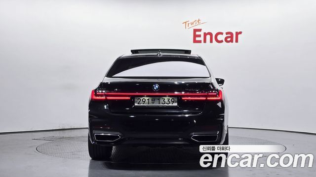 BMW 7 Series (G11) 740Li xDrive M Sport Package 2022 — фото 4