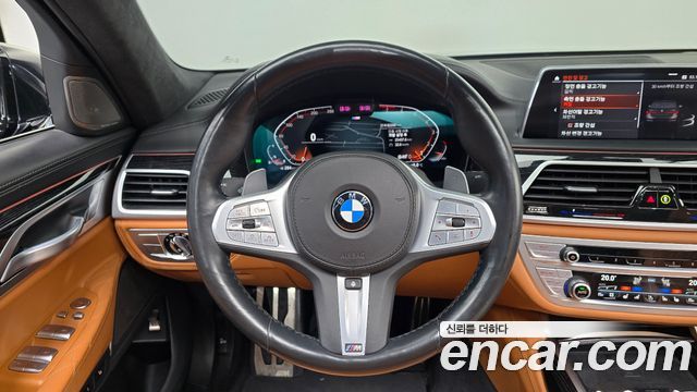 BMW 7 Series (G11) 740Li xDrive M Sport Package 2022 — фото 17