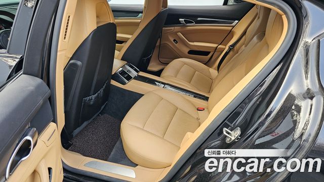Porsche Panamera 3.6 AWD Platinum Edition 2013 — фото 13