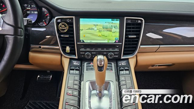 Porsche Panamera 3.6 AWD Platinum Edition 2013 — фото 15