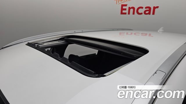 Honda CR-V (V) 2.0 Hybrid Touring 4WD 2022 — фото 19